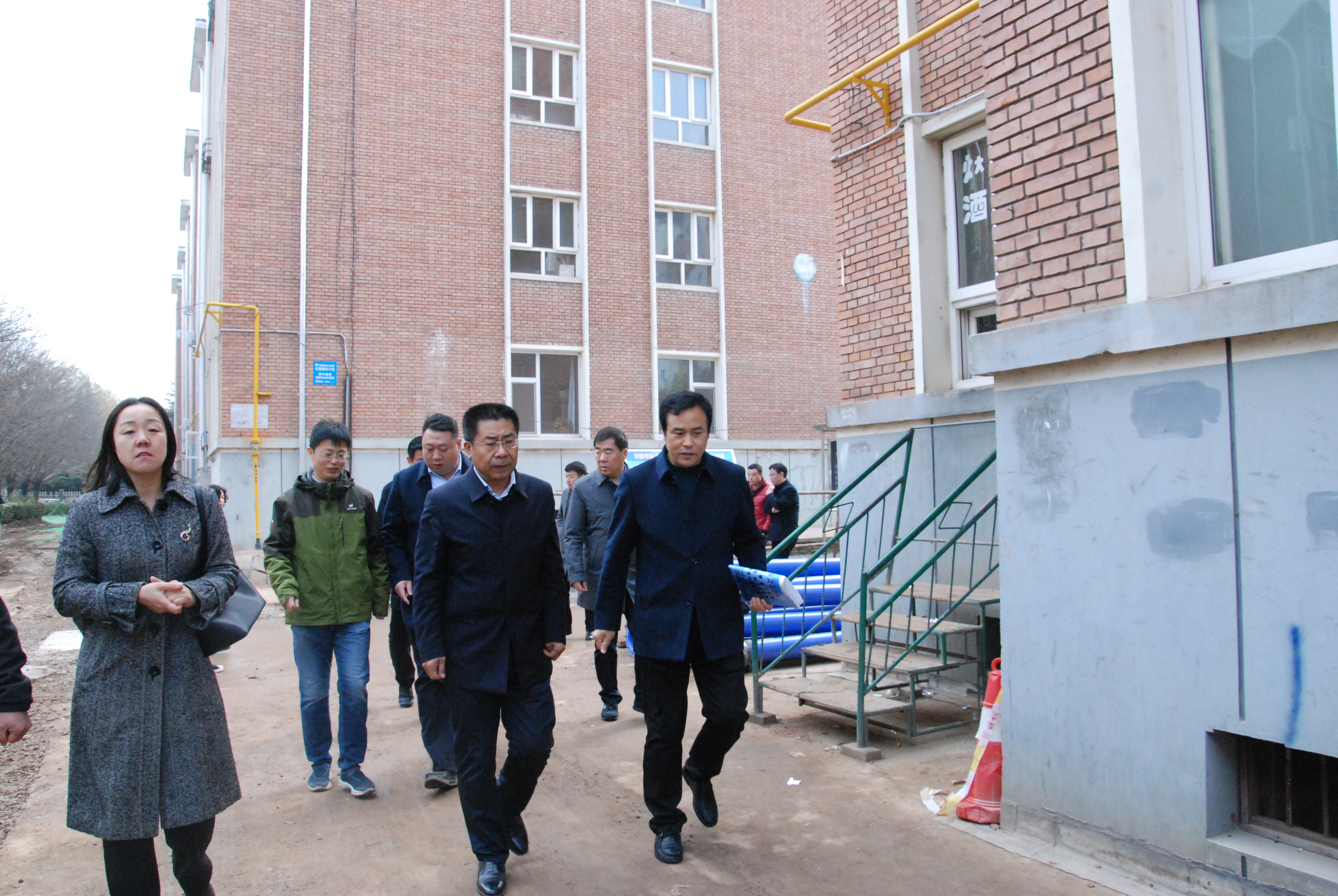 市委書記孫大軍等市委領導視察“三供一業”供熱改造情況